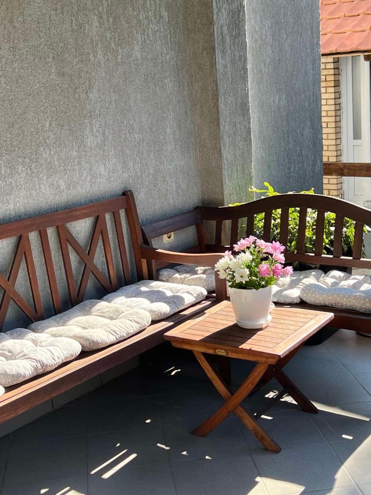 Friendly Rent Apartment Pristina Exterior photo
